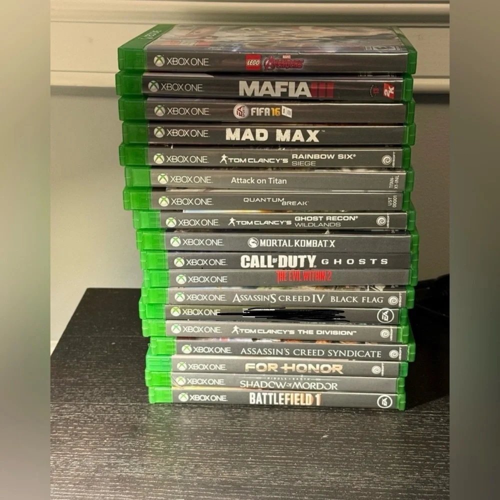 Xbox One 365 GB Console, Kinect, Controllers, Headset, Power Supply, Games